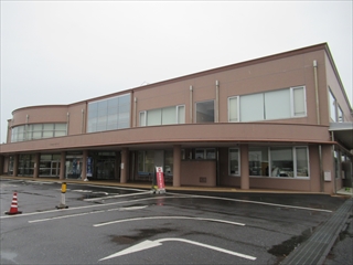 会場の那珂市総合センターらぽーる